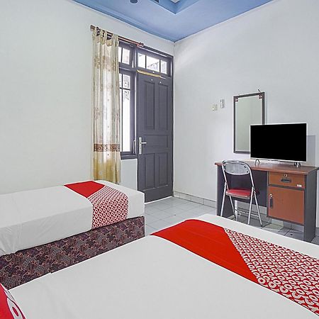 Oyo Life 90589 Palem Garden Hotel تولونغاغونغْ المظهر الخارجي الصورة