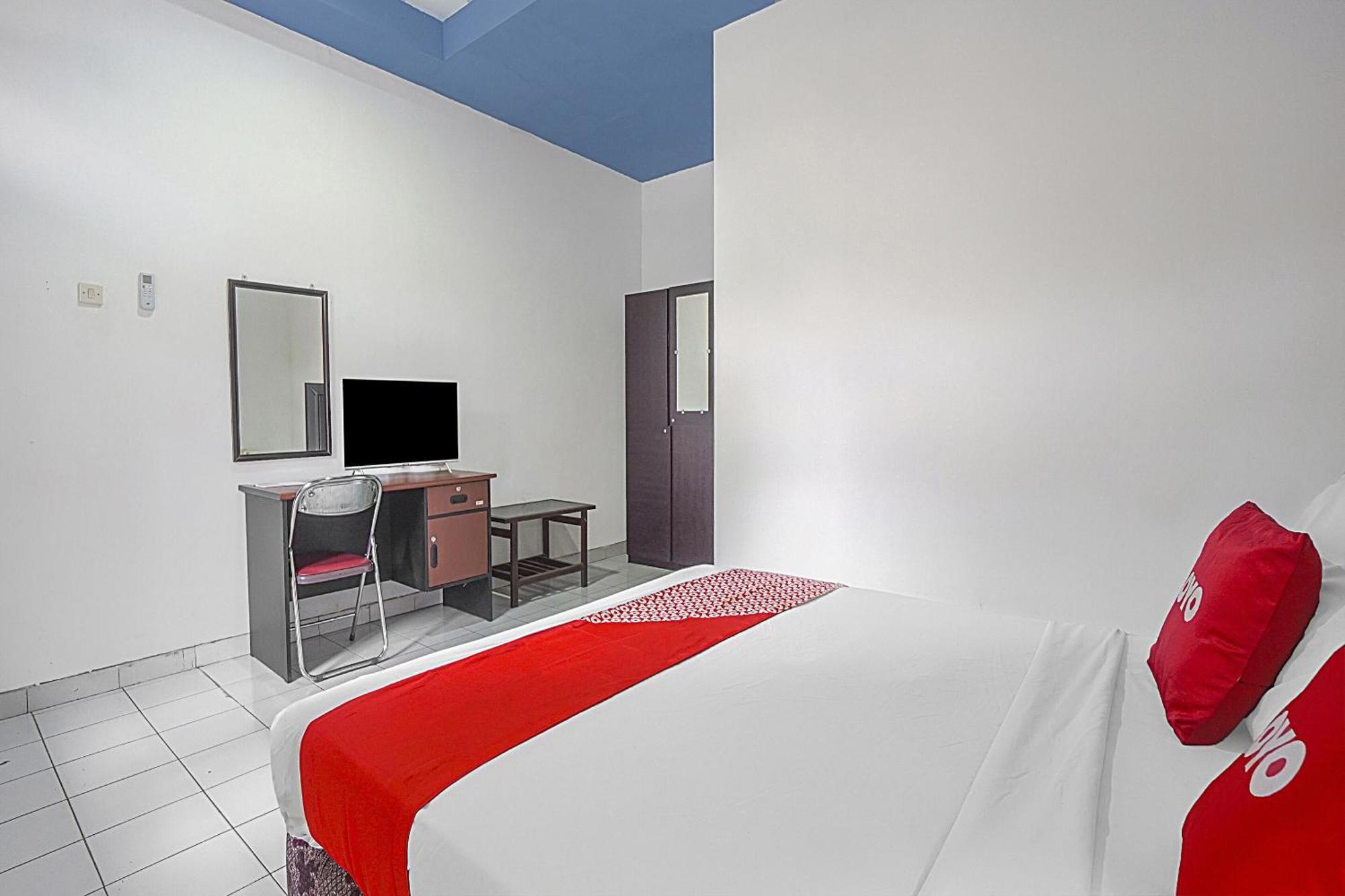 Oyo Life 90589 Palem Garden Hotel تولونغاغونغْ المظهر الخارجي الصورة