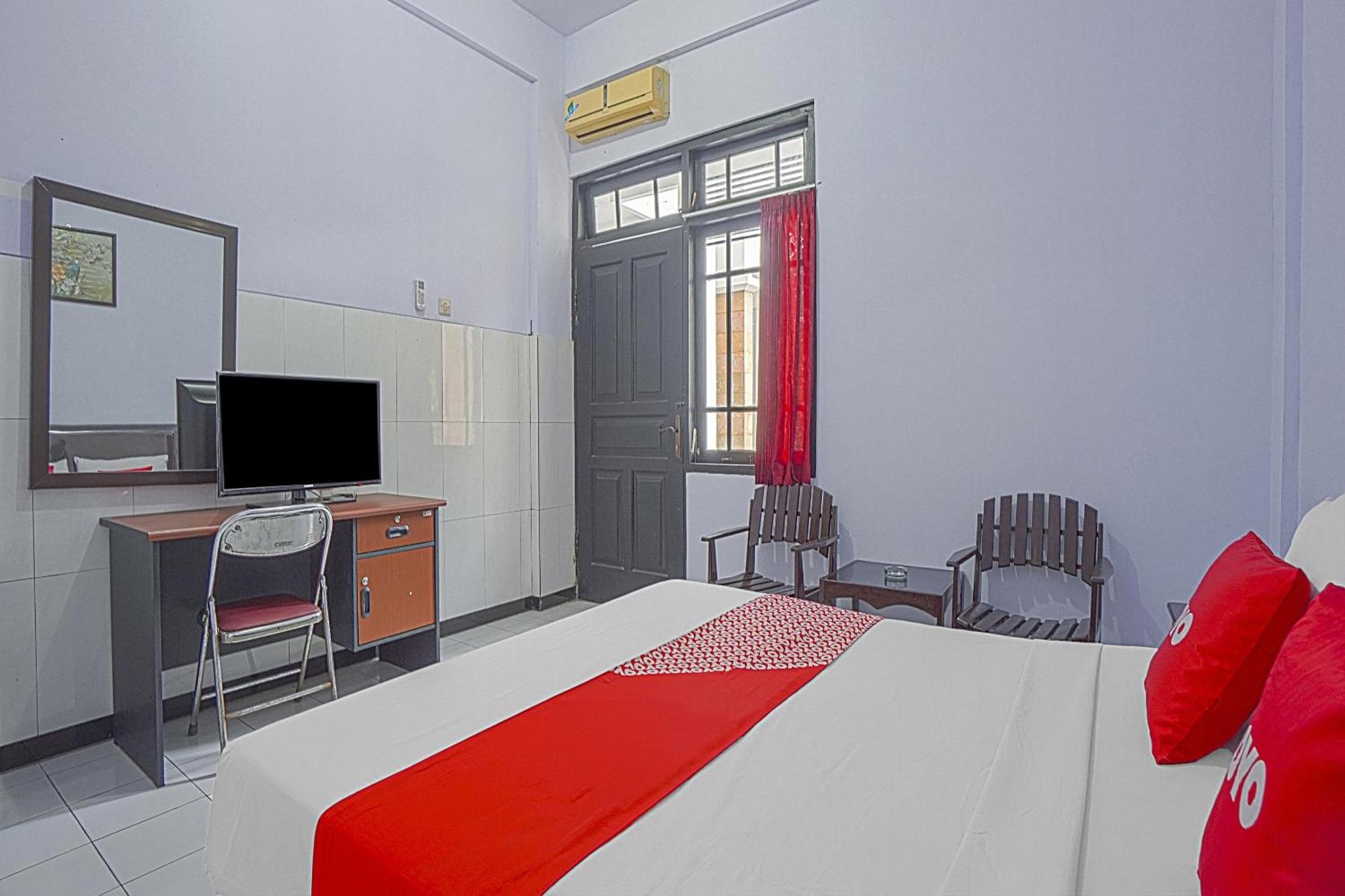 Oyo Life 90589 Palem Garden Hotel تولونغاغونغْ المظهر الخارجي الصورة