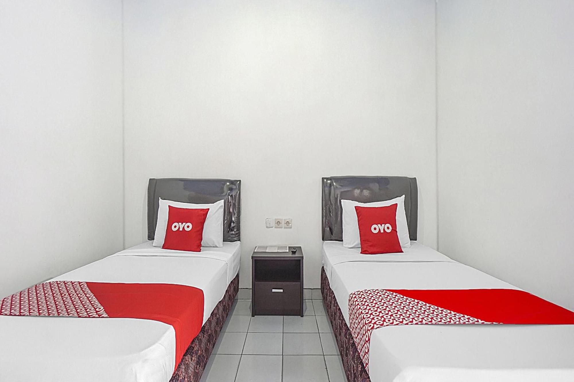 Oyo Life 90589 Palem Garden Hotel تولونغاغونغْ المظهر الخارجي الصورة