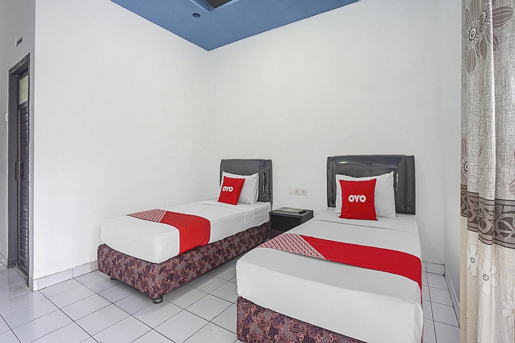 Oyo Life 90589 Palem Garden Hotel تولونغاغونغْ المظهر الخارجي الصورة